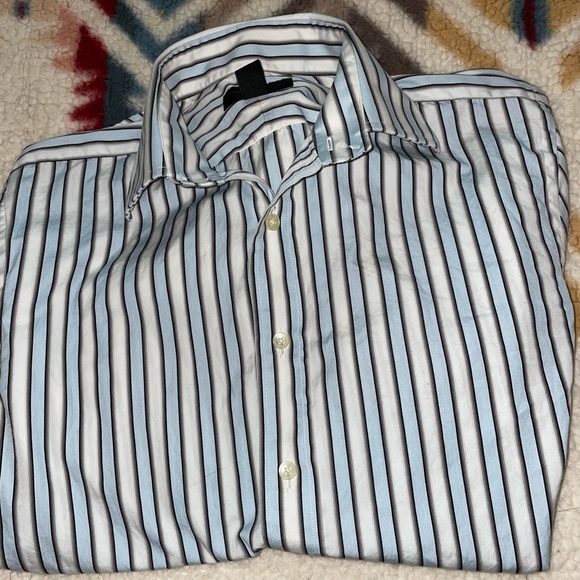 Classic button down - Picture 2 of 3